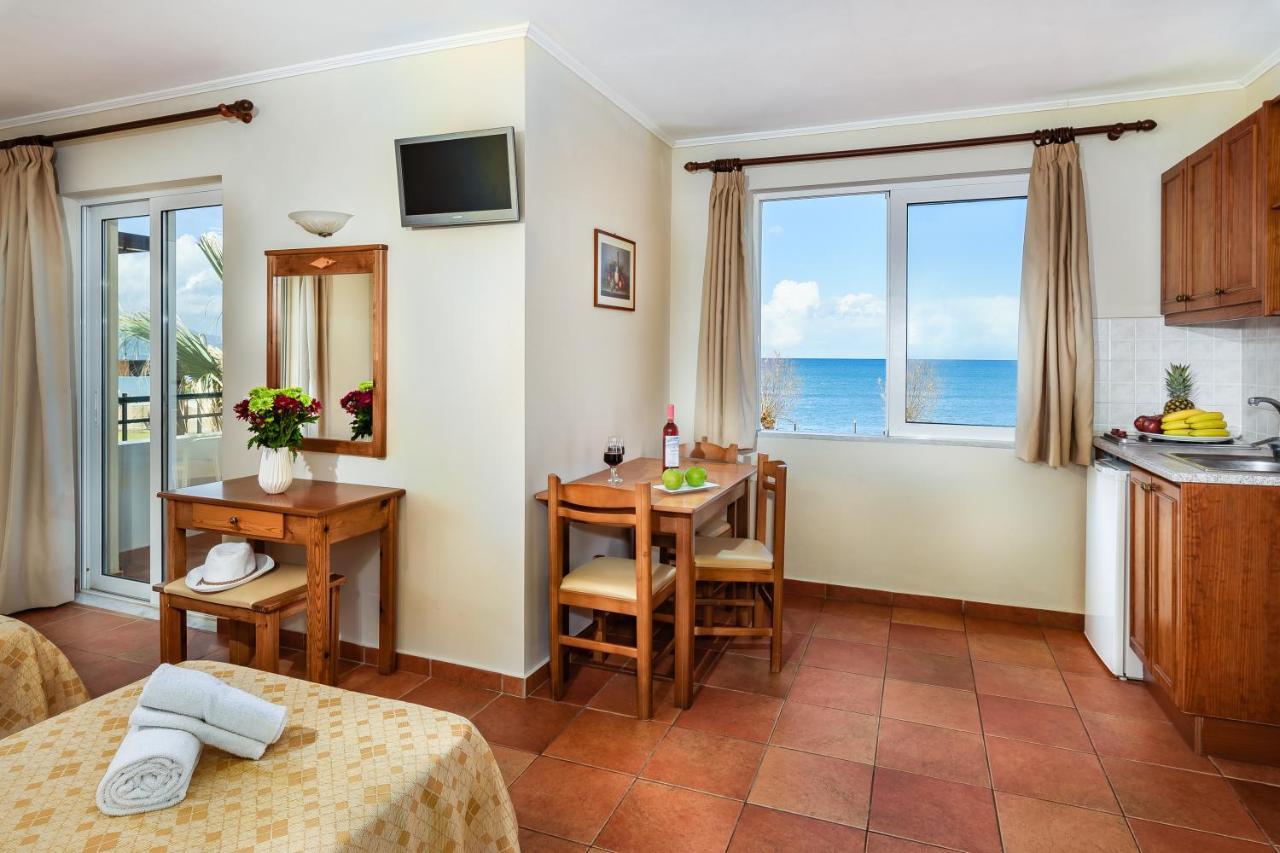 Panos Beach Hotel Platanias  Exterior photo