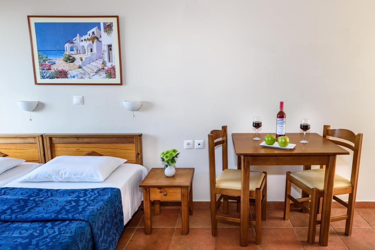 Panos Beach Hotel Platanias  Exterior photo