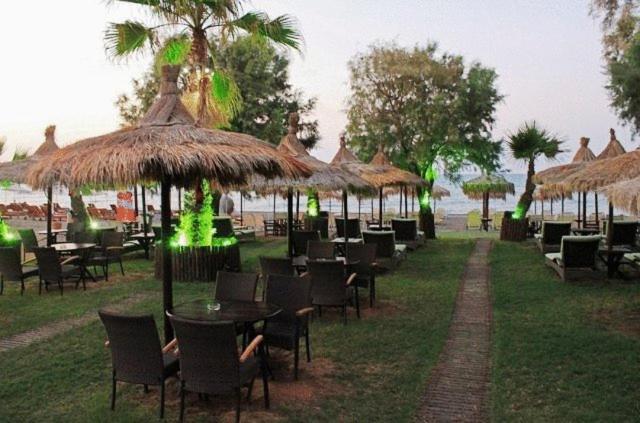 Panos Beach Hotel Platanias  Exterior photo